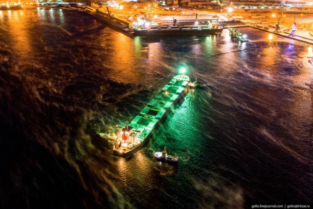 Мурманск с высоты: столица Заполярья и город моряков