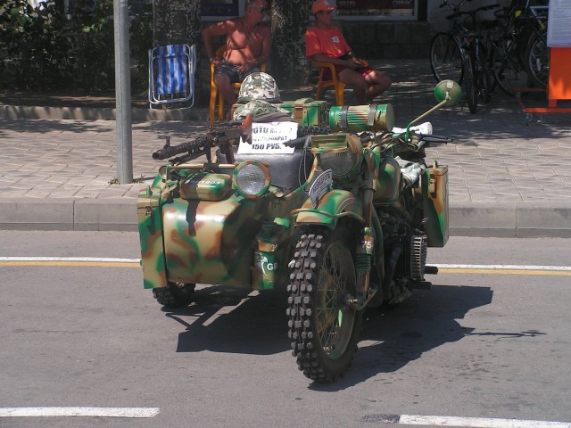 Вдвоем на одном мопеде 2000 км.Казань-Анапа.Часть2