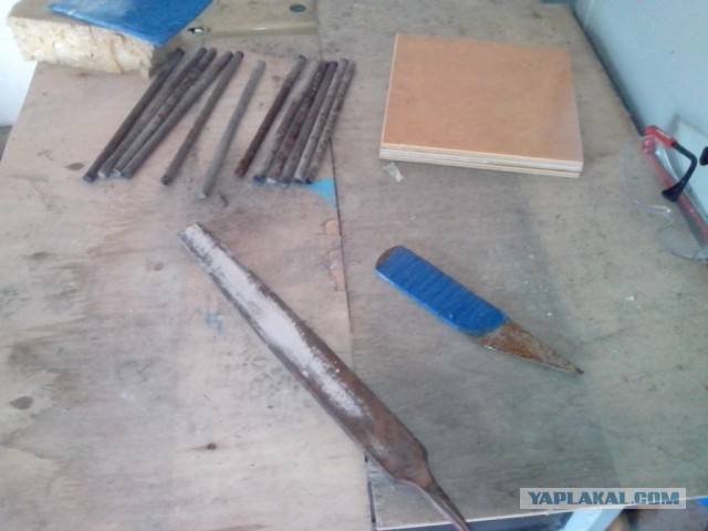 Цветочная стойка