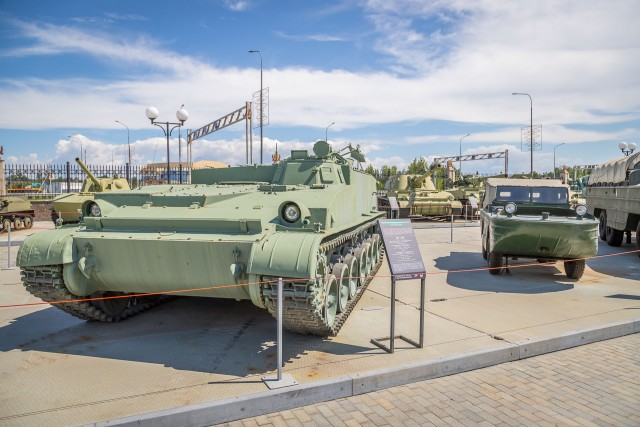 Крупнейший технический музей России в провинциальном городке. Часть 3. Военная техника