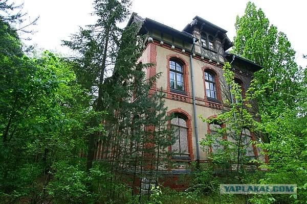 Прогулка по заброшенному госпиталю