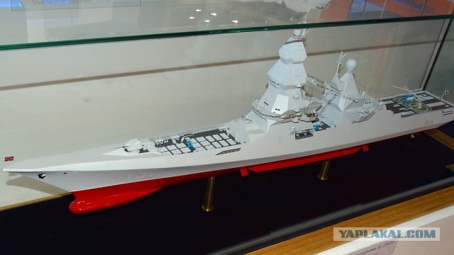 В Петербурге принят в состав ВМФ головной корвет «Гремящий»