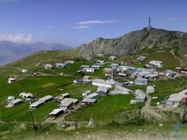 УАЗик с подростками рухнул с обрыва в дагестанском селе Цолода. Погиб 16-летний парень, ещё трое детей пострадали