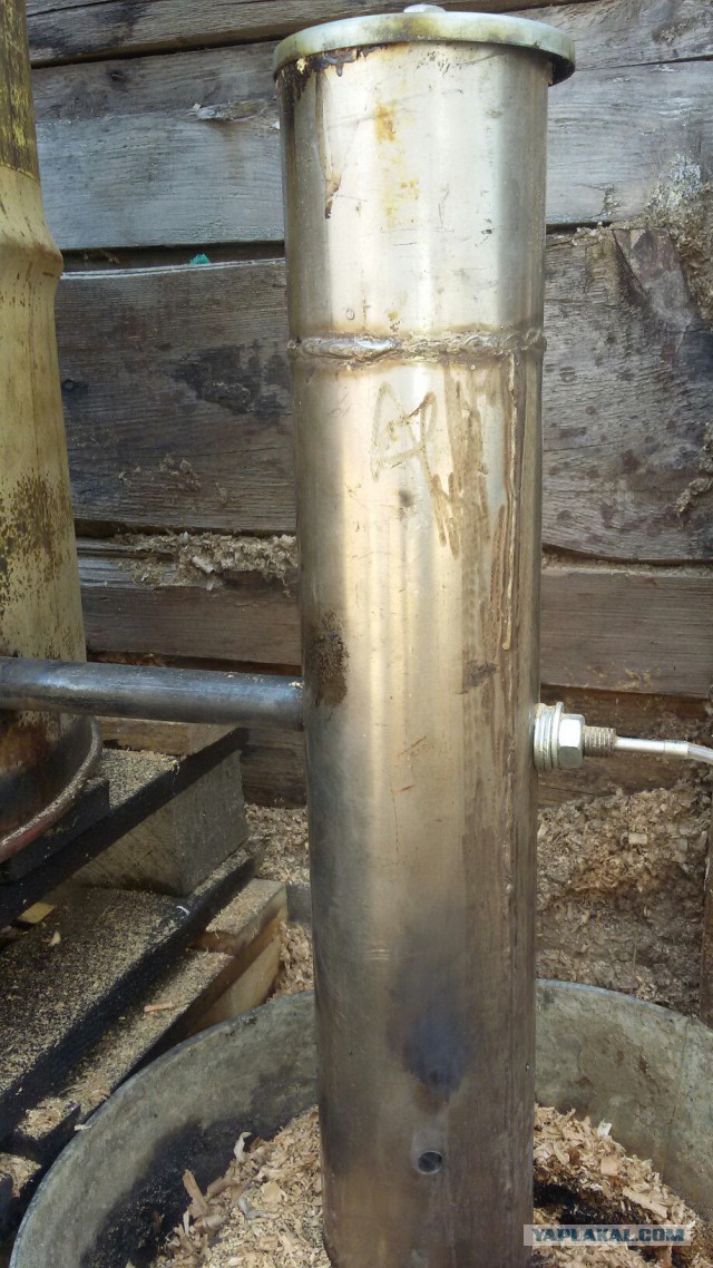 Делаем дымогенератор для копчения.