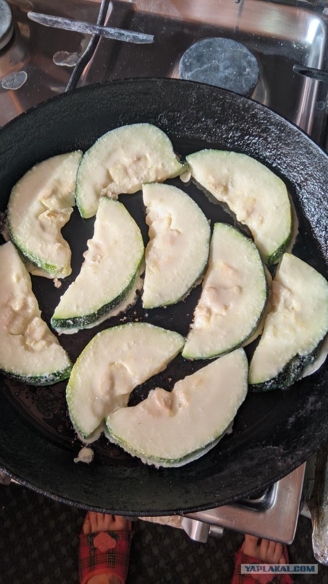 Жареный кабачок.