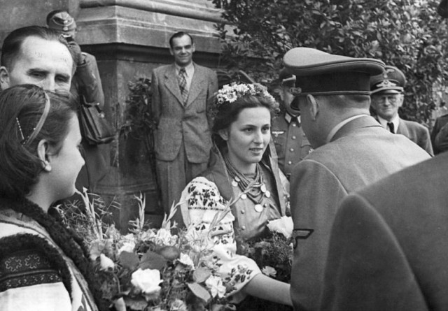 "Дерутся лучше немцев": как бандеровцы окружили советских партизан на Западной Украине
