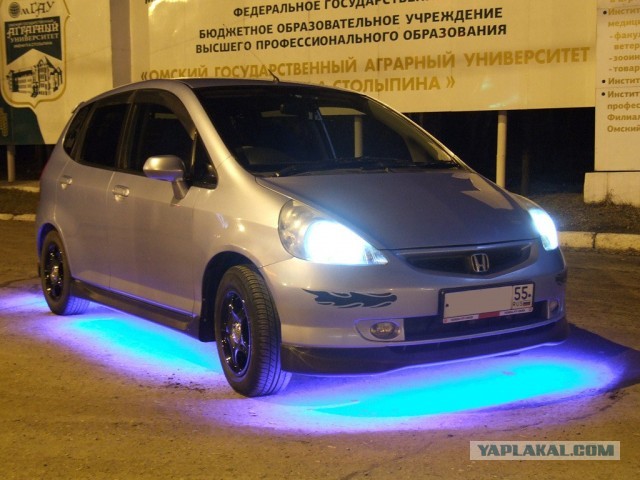 RGB подсветка салона авто