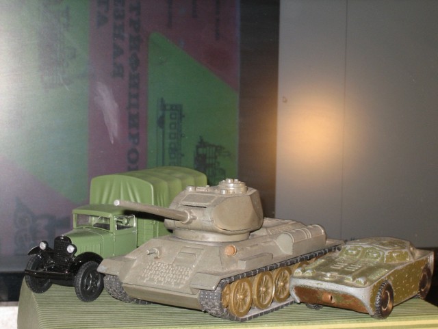 История игрушек: что произошло с развлечениями нашего детства и компаниями, которые ими занимались