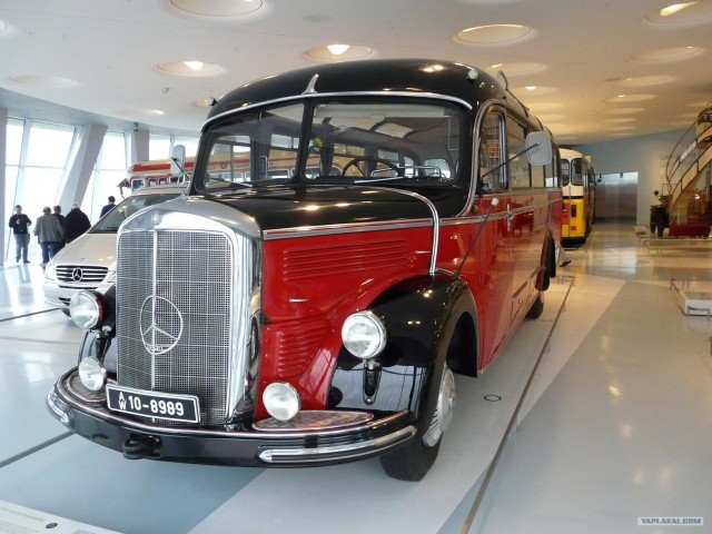Фотоотчет. Германия. Музей Mercedes-Benz
