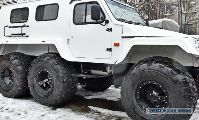 Водителям легковых автомобилей могут разрешить управлять вездеходами
