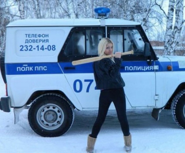 Забавные картинки с девушками