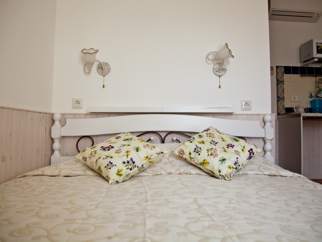 Парень случайно задушил девушку во время жёсткого секса в апарт-отеле в центре Питера