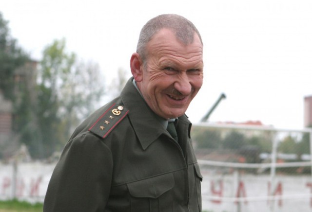 Переехал в Россию в 26…и нужно служить снова