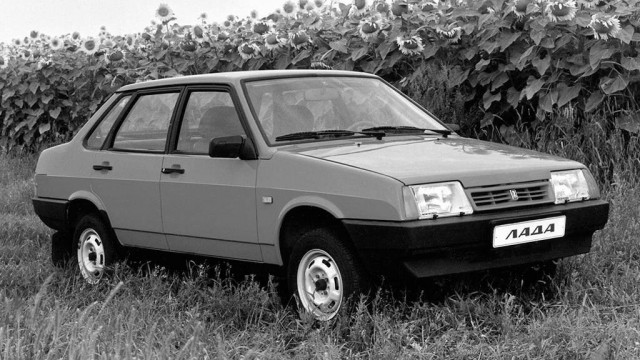 Короткое крыло, индекс 2110 и дизайн от Fiat: мифы и факты о ВАЗ-21099