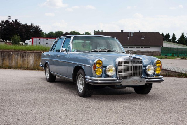 Mercedes-Benz 600.