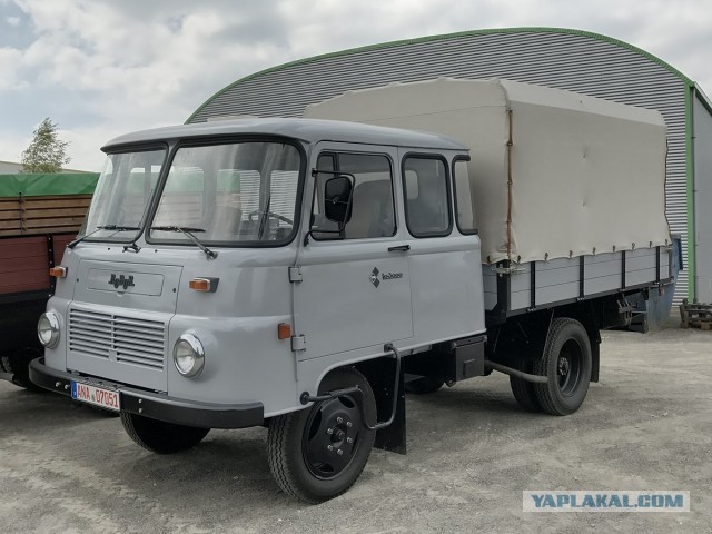 Смотрите какая тачка!