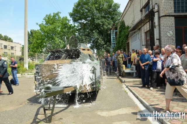 Украинским пограничникам передали передвижной
