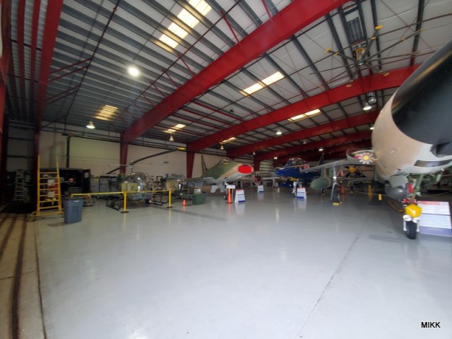 Частный музей самолетов Valiant Air Command