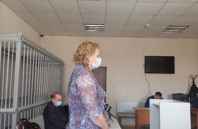 Как экс-министр ремонтировал школы, сады и строил дом. Ах да, ещё отдыхал на Мальдивах