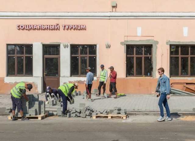 Картинки всякие, развесёлые и не очень.
