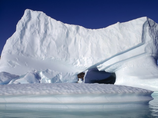 Страшный сон Титаника, а так вообще красиво