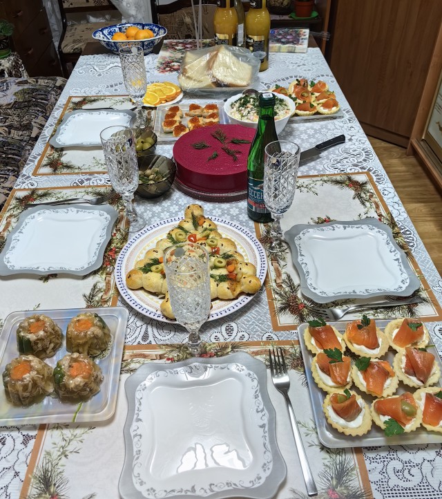 Какой стол, такой и стул!
