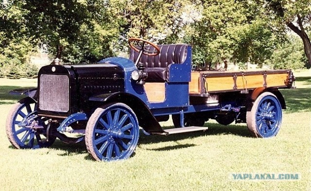 Игра на ЯПе: Угадай АВТО-7