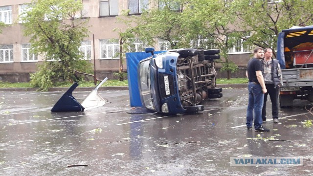 Ураган (сильный шквал) в Нижнем Тагиле