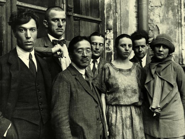 История в фотографиях