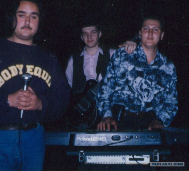 Клоун-артист отшил клоунов в форме!