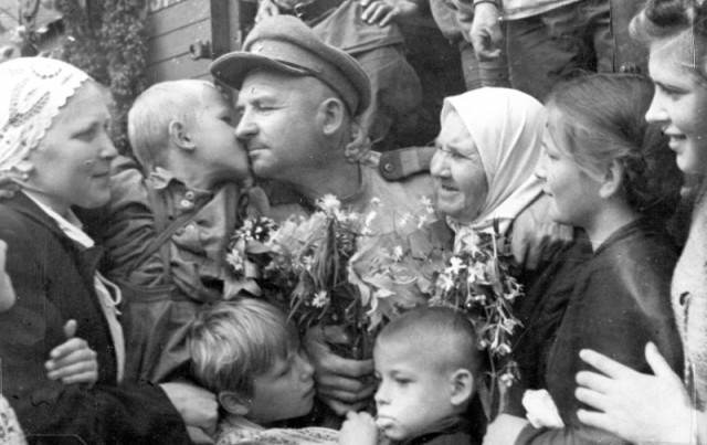 Подборка фотографий Великой Отечественной войны