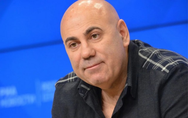 Против Такера пытаются сфабриковать дело