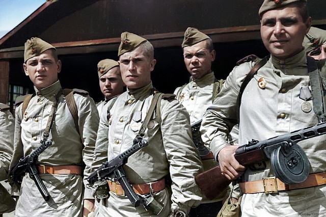 Парад Победы над Японией в Харбине, 1945 год