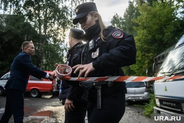 В Екатеринбурге мать убила двух детей и покончила с собой