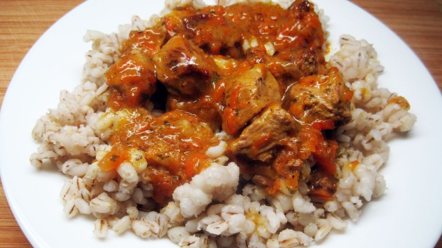Перловка с мясом и грибами
