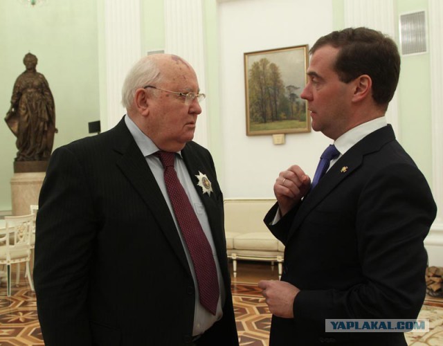 «Чувствую зависть лузера»: Алишер Усманов записал видеообращение к Алексею Навальному
