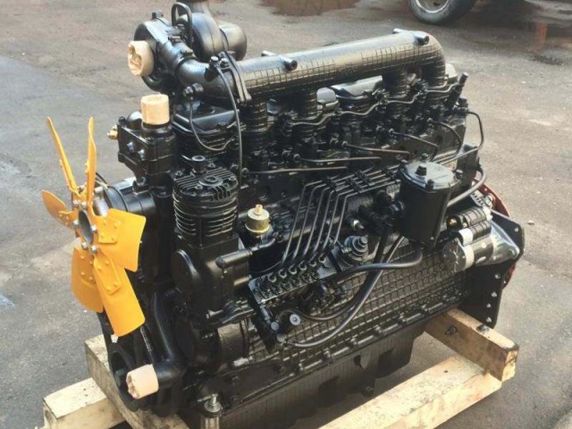 "Амкодор" начал серийное производство первого отечественного автогрейдера
