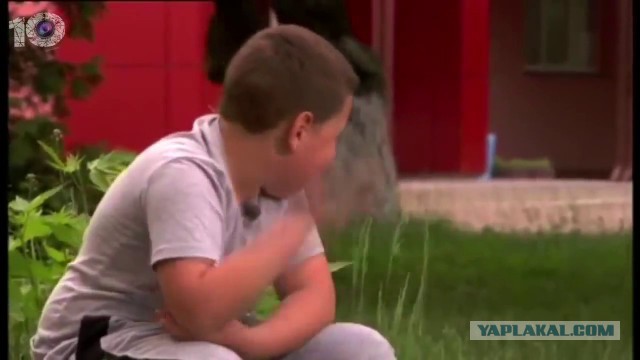 Копы погнались за жёлтым "Гольфом" на Качалова, но попытка проехать по встречке оказалась плохой идеей.
