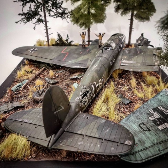 Военно-историческая миниатюра и диорамы