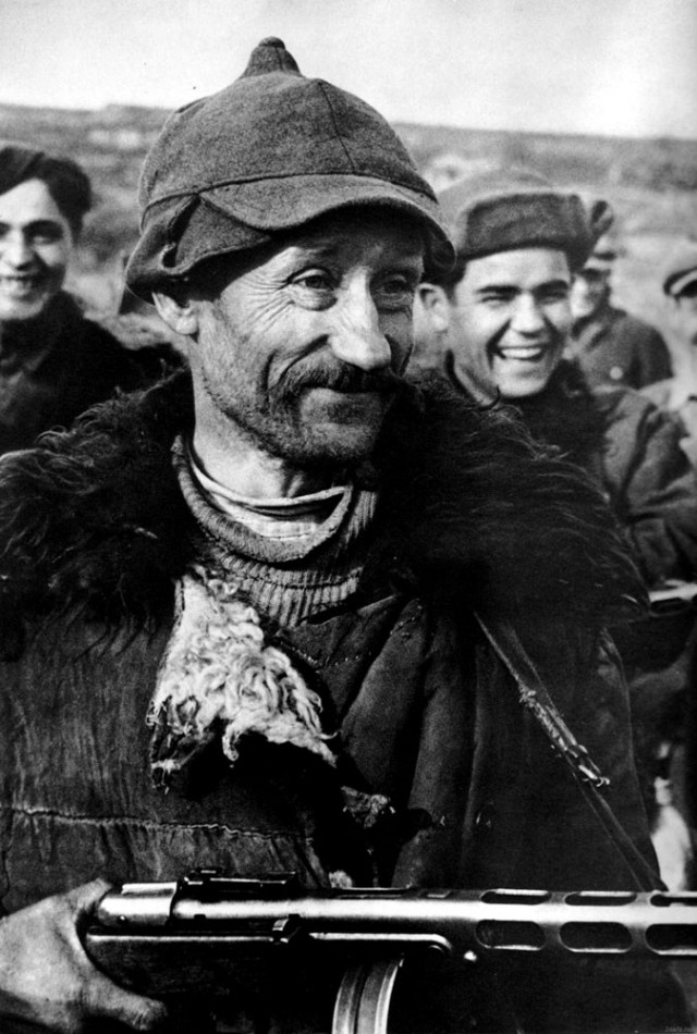 Редкие кадры и архивные снимки. 01.04.25