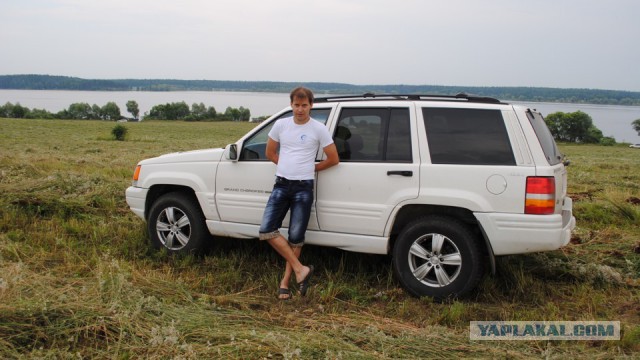 Первый из Cherokee. Jeep Cherokee SJ Chief 74-78г.