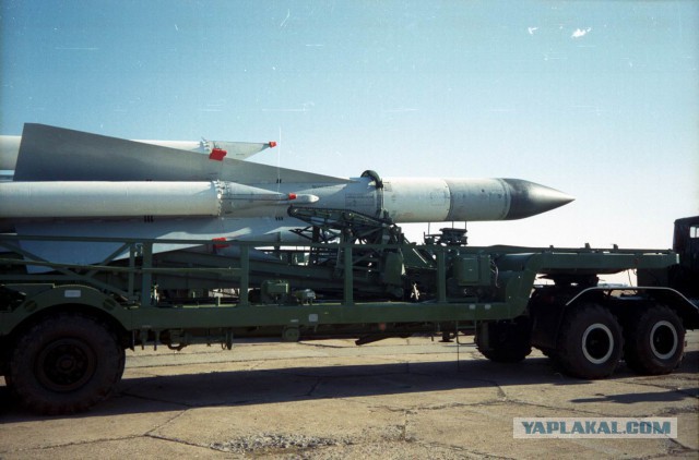 В России сдали в металлолом ракету С-200 и она взорвалась