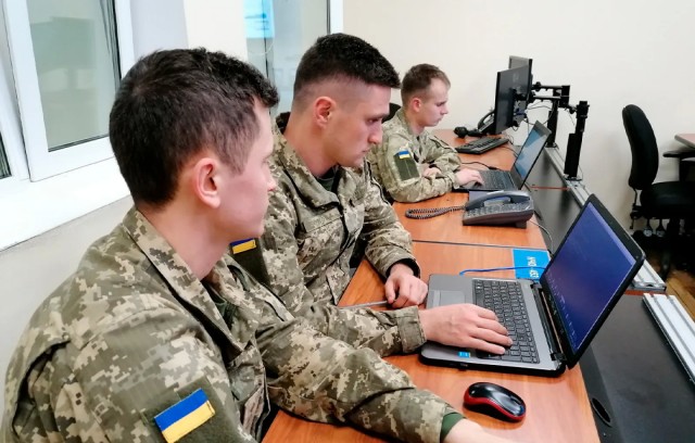 Дума разрешила принудительное перемещение жителей территорий с военным положением