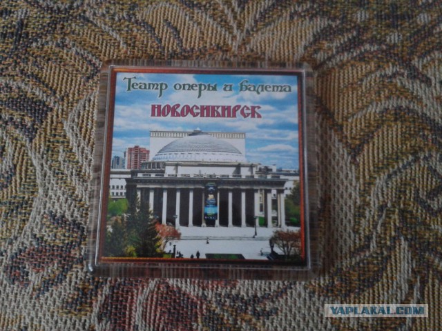 Сувениры всему миру