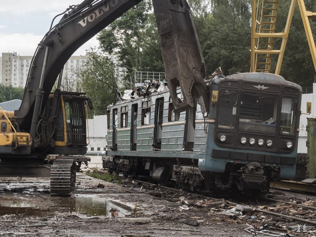Как умирают вагоны московского метро
