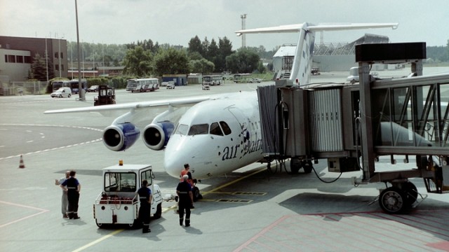 Все самолеты в небе над США вынуждены были совершить посадку из-за глобального сбоя