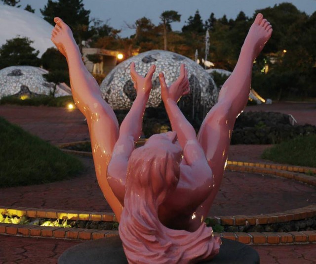 Парк любви «Love Land» в Южной Корее