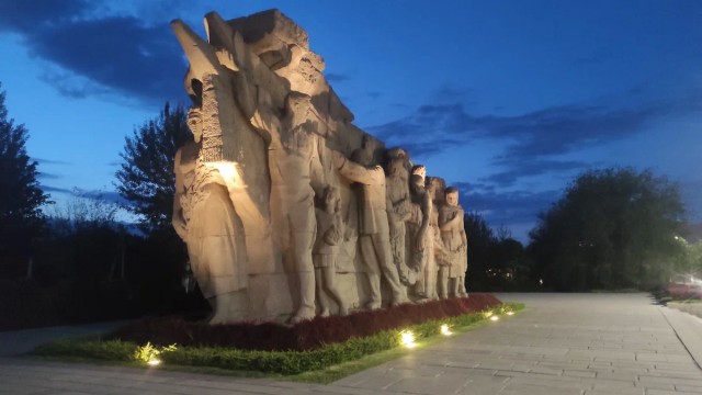 Чтобы никогда не дотянулись. Мысли на Мамаевом Кургане