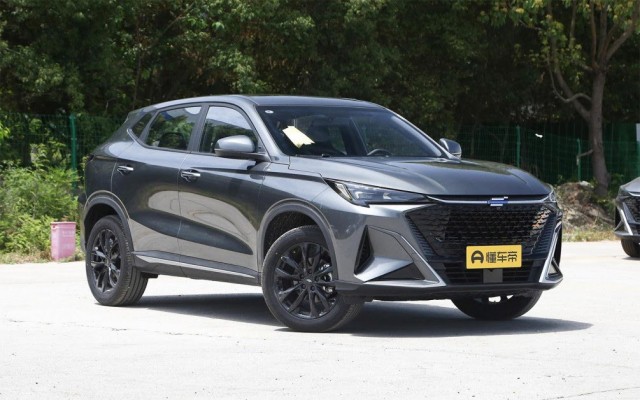 Российские автомобили Volga оказались перелицованными Changan