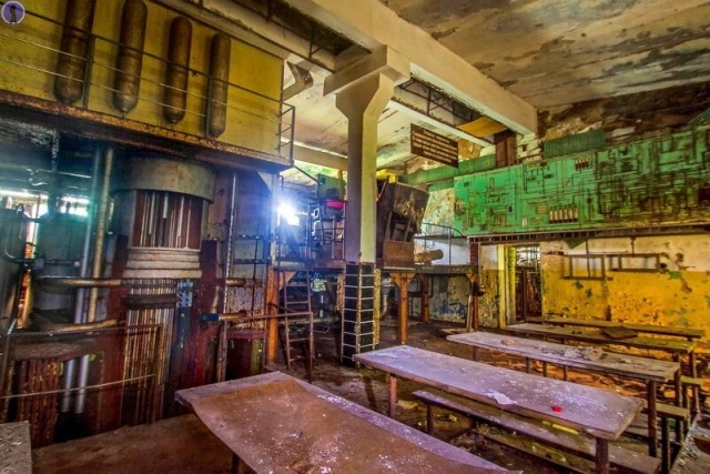 Ядерный реактор подлодки в заброшенном учебном центре подводников